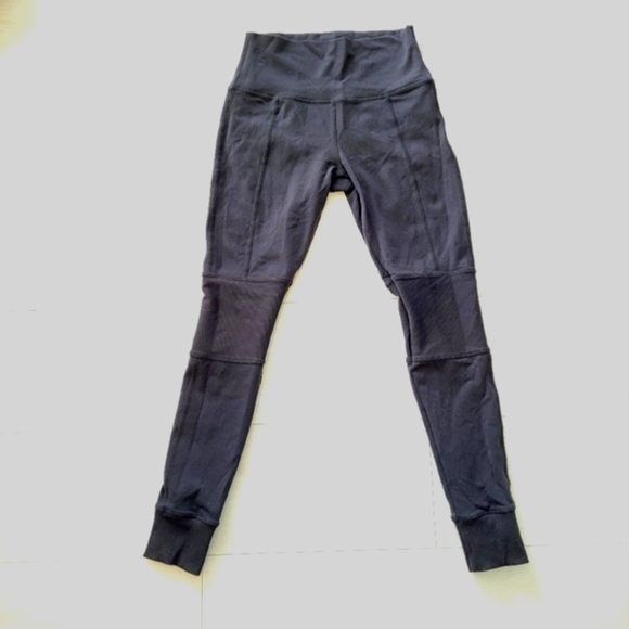 ALO Yoga Other - Aloe Yoga Black Moto Leggings Womens Size Small